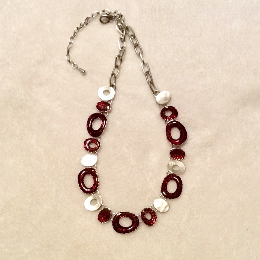 🎉 FINAL SALE Statement Necklace
